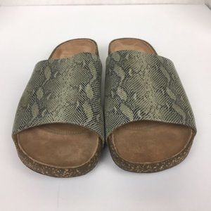 NWOT Clarks Rosilla Hollis Slide 8.5